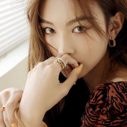 [Revel Jewelry]CLASH SMALL HOOP EARRINGS