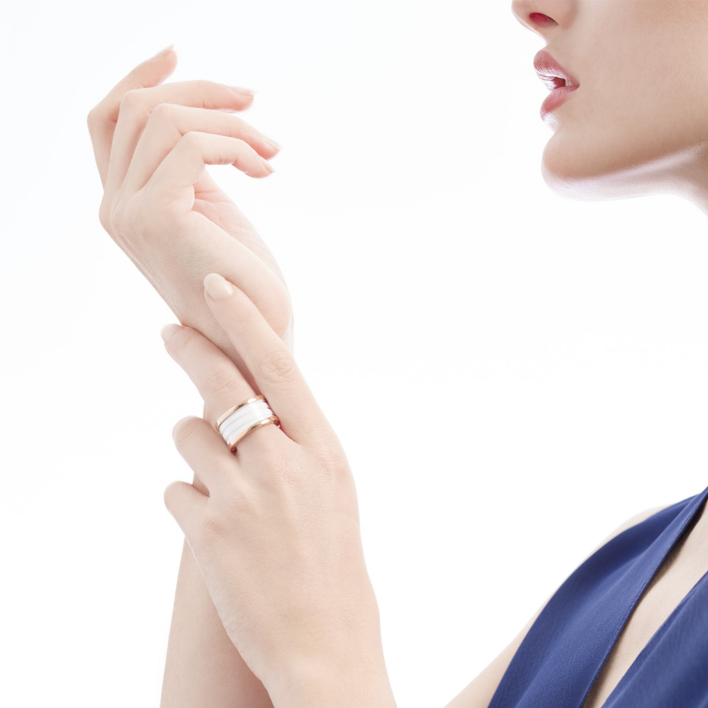 [Revel]ZERO 1 FOUR-BAND LOOPS AND WHITE CERAMIC SPIRAL PINK GOLD RING