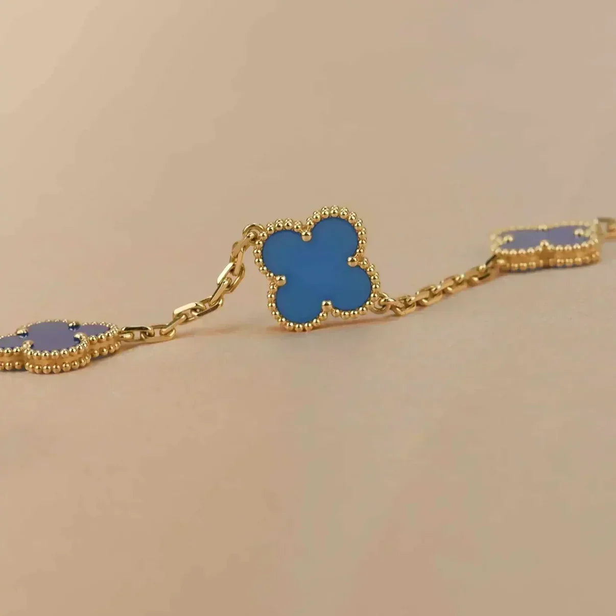 [Revel Jewelry] CLOVER 5 MOTIF BLUE AGATE BRACELET COLLECTION
