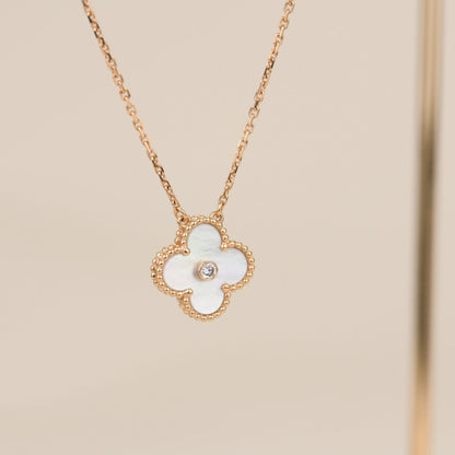 [Revel Jewelry]CLOVER 15MM DIAMOND WHITE FRITILLARIA NECKLACE