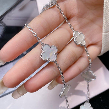 [Revel Jewelry]CLOVER 10 MOTIFS WHITE MOTHER OF PEARL NECKLACE