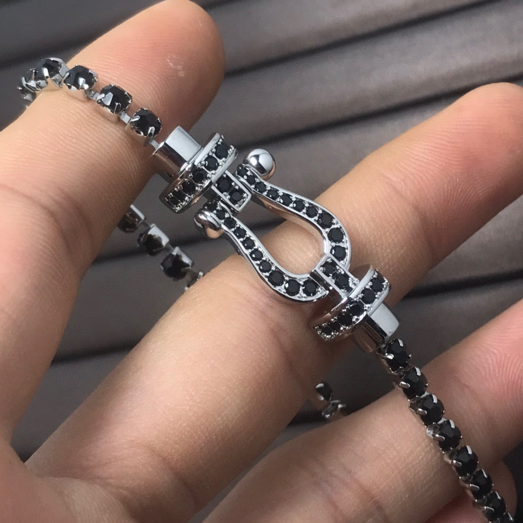 [Revel Jewelry]FORCE  LARGE HORSESHOE FULL DIAMOND TENNIS BRACELET