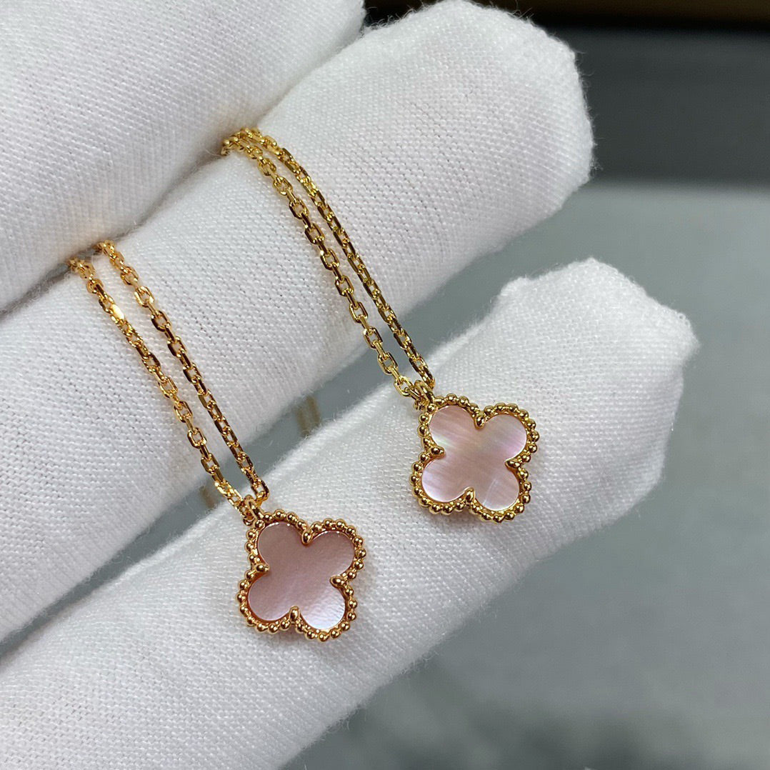 [Revel Jewelry]CLOVER 15MM PINK MOTHER-OF-PEARL SINGLE FLOWER NECKLACE