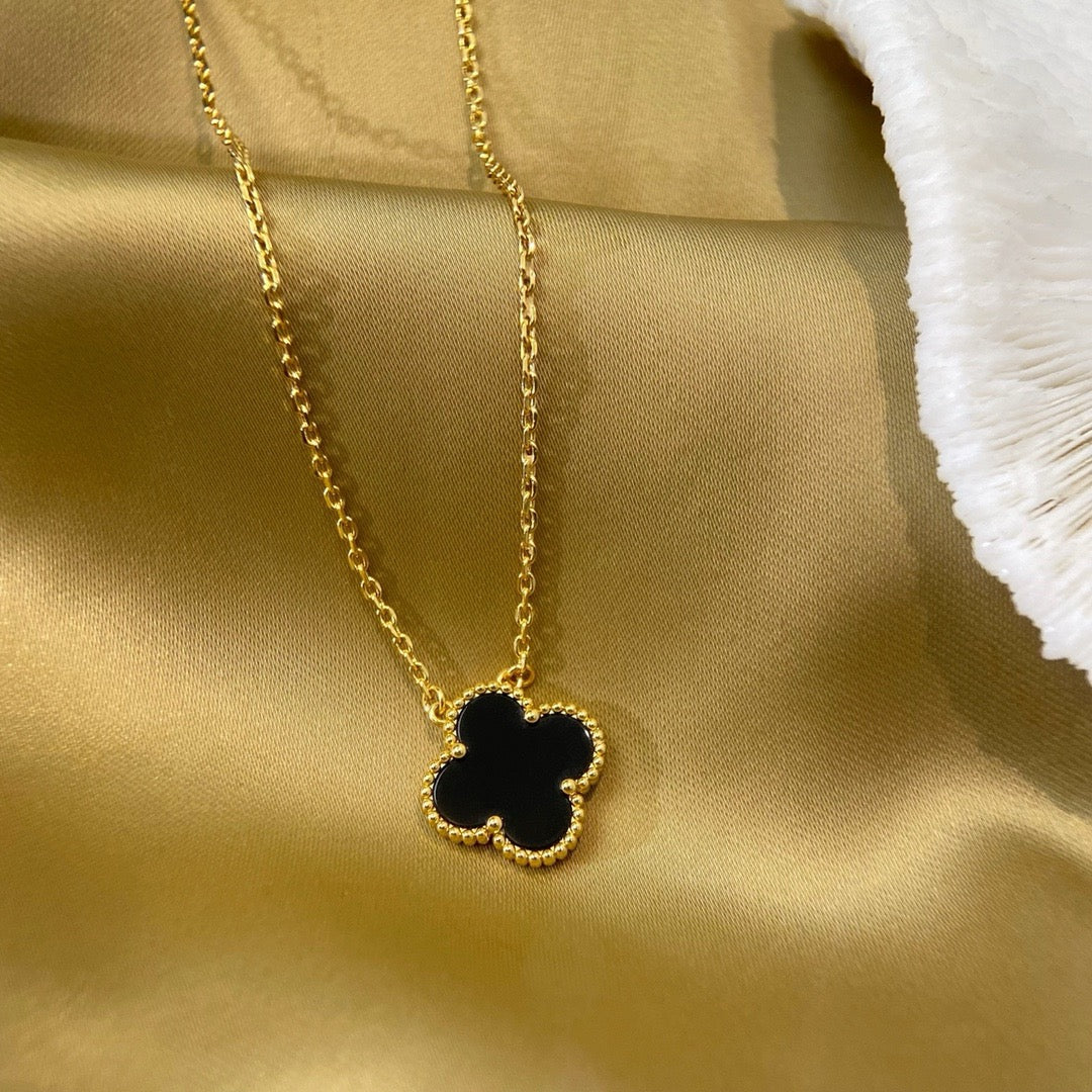 [Revel Jewelry]CLOVER 15MM BLACK ONYX SINGLE FLOWER NECKLACE
