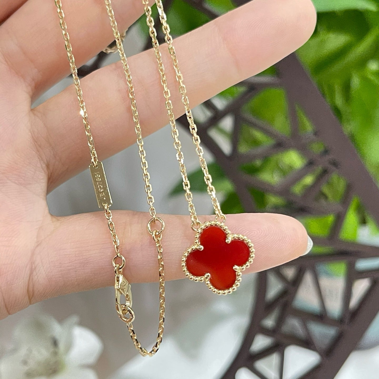 [Revel Jewelry]CLOVER 15MM CARNELIAN SINGLE FLOWER NECKLACE