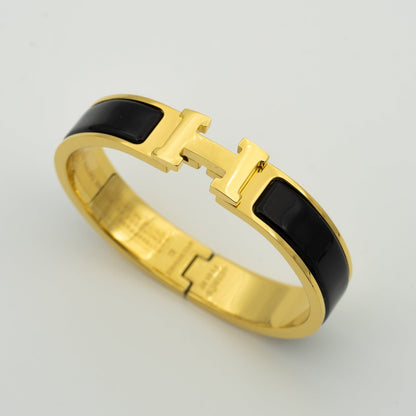 [Revel Jewelry]H BLACK BRACELET