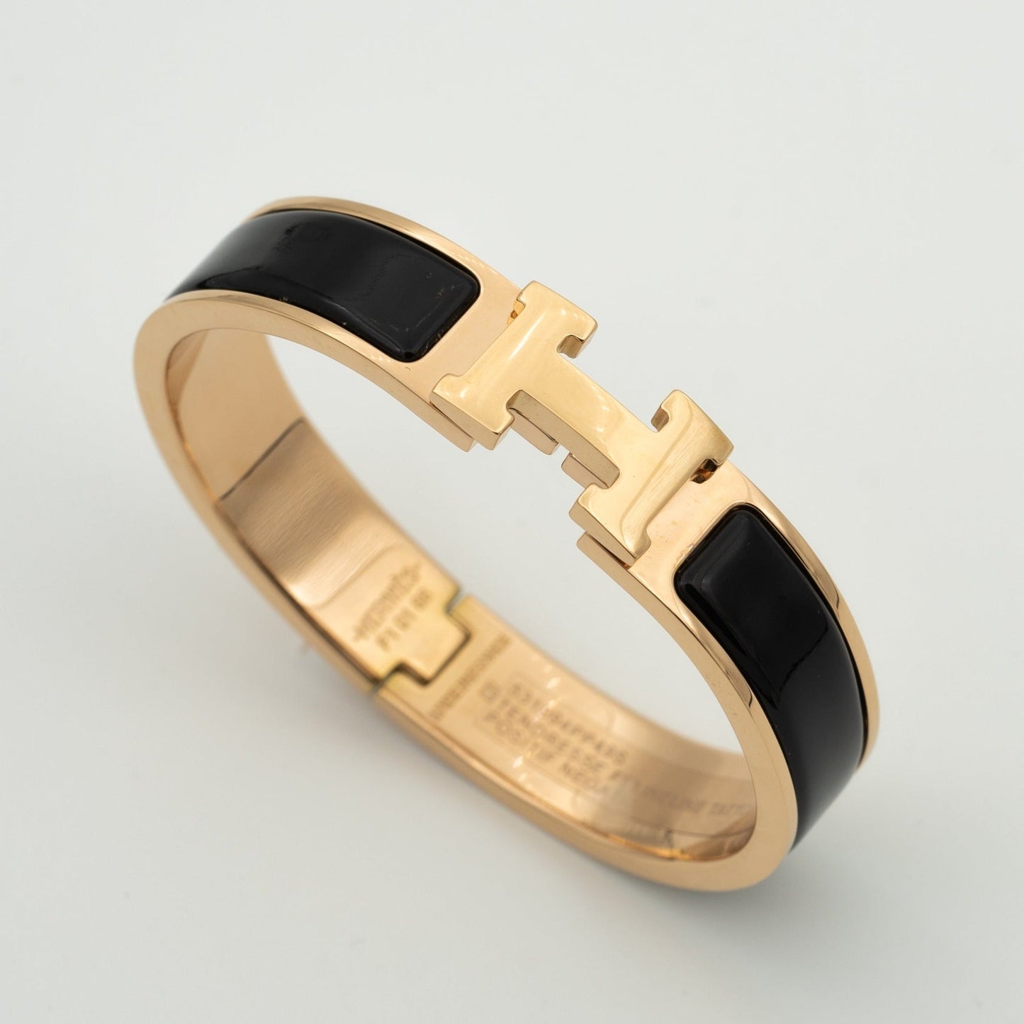 [Revel Jewelry]H BLACK BRACELET