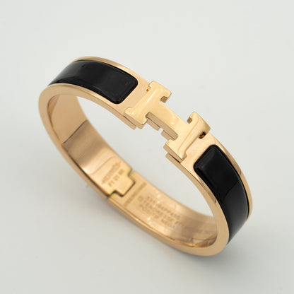 [Revel Jewelry]H BLACK BRACELET