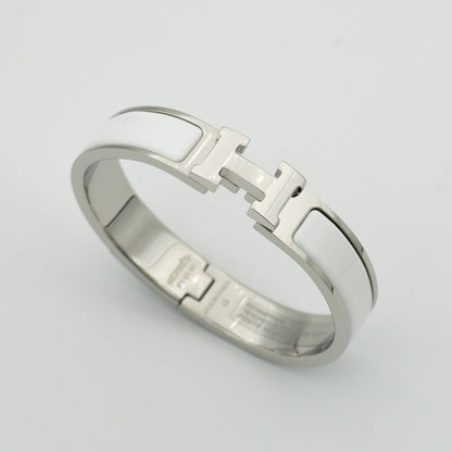 [Revel Jewelry]H WHITE BRACELET