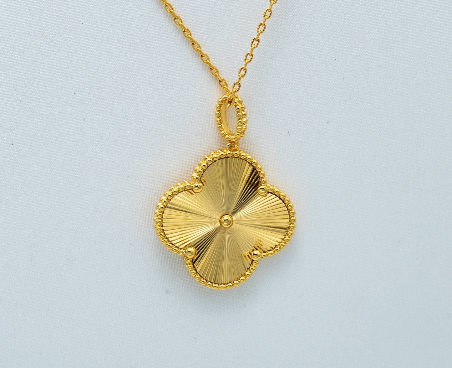 [Revel Jewelry]CLOVER 25MM PEDANT NECKLACE GOLD