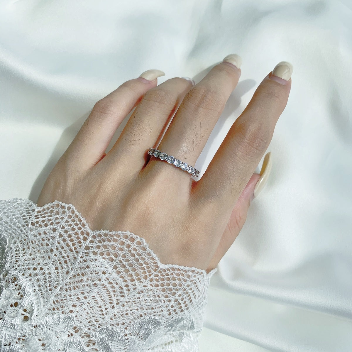 [Revel Jewelry]Sparkling Round Cut Tennis Ring