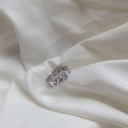 [Revel Jewelry]Elegant Princess Cut Tennis Ring