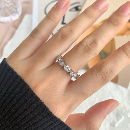 [Revel Jewelry]Exquisite Pear Cut Tennis Ring