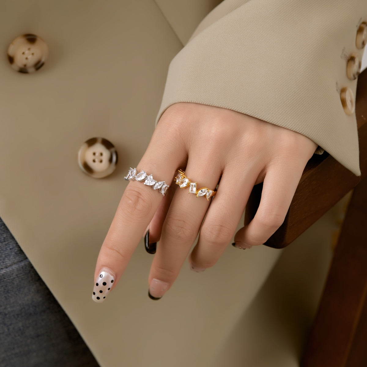 [Revel Jewelry]Delicate Multi Cut Ring