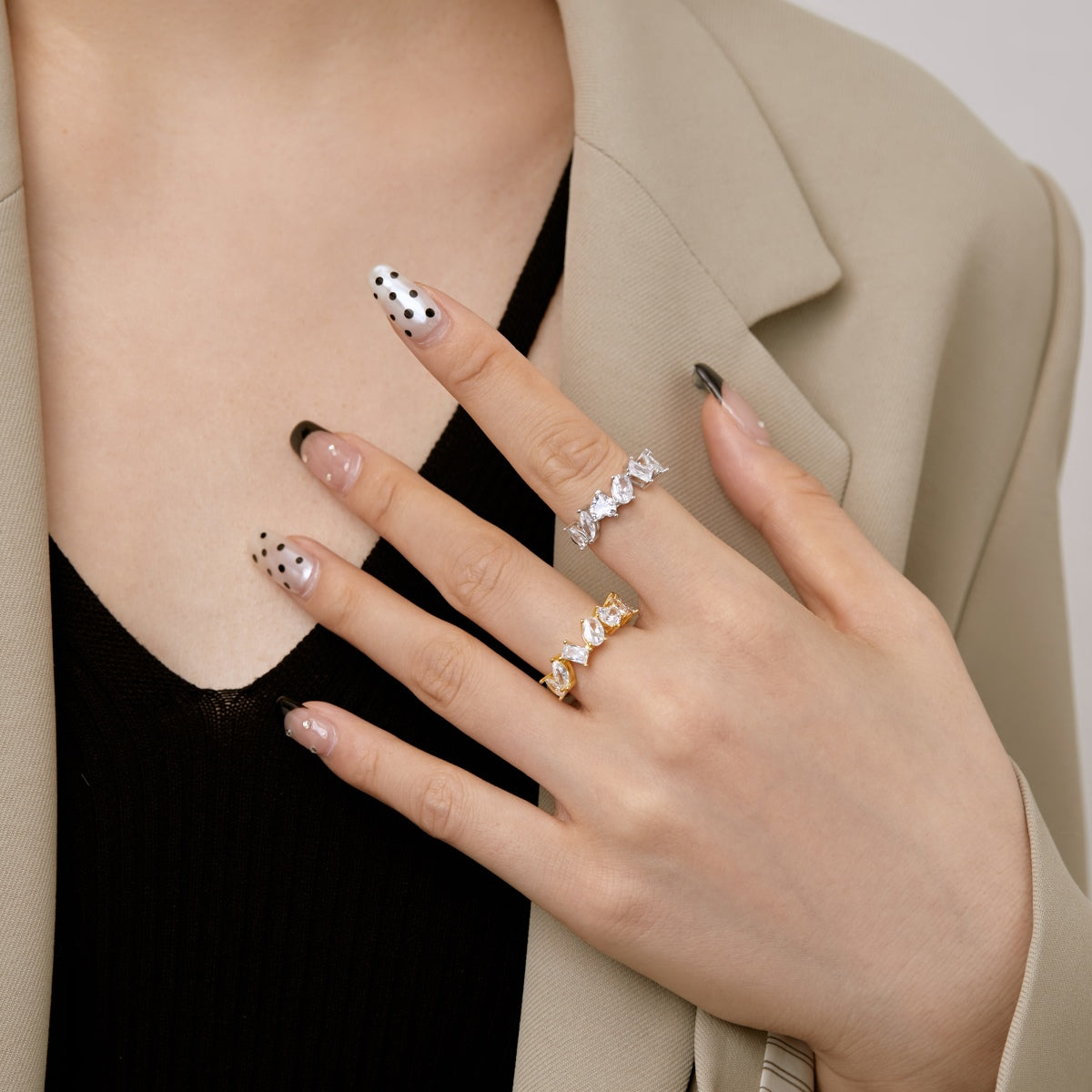 [Revel Jewelry]Delicate Multi Cut Ring