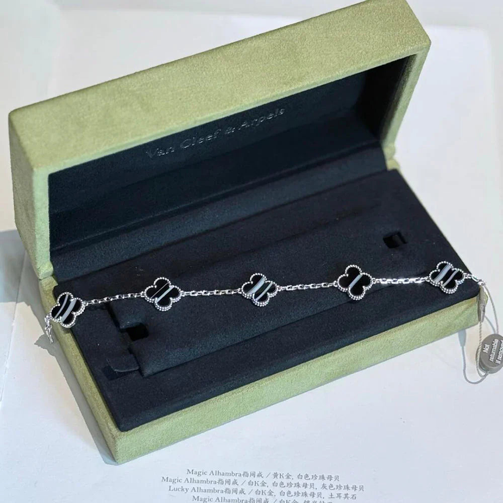 [Revel Jewelry] CLOVER 5 MOTIF PULSAR STONE BRACELET COLLECTION