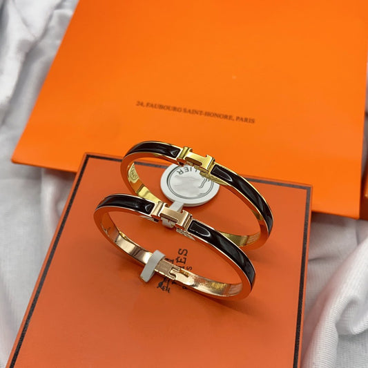 [Revel Jewelry]CLASSIC HM CLIC BLACK 8MM ENAMEL BRACELET