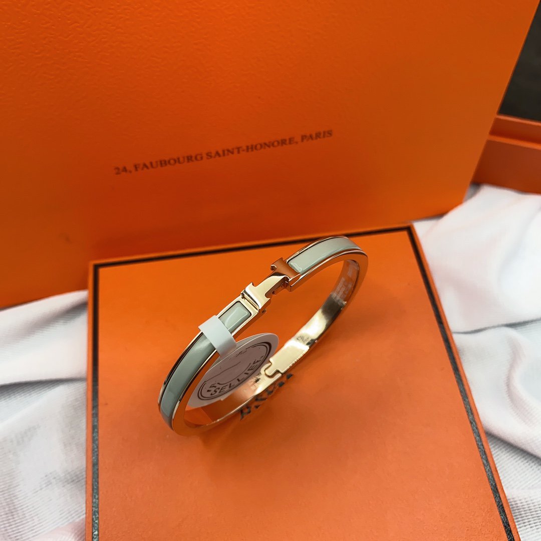 [Revel Jewelry]CLASSIC HM CLIC GREEN 8MM ENAMEL BRACELET