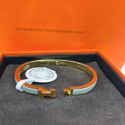 [Revel Jewelry]CLASSIC HM CLIC GREEN 8MM ENAMEL BRACELET