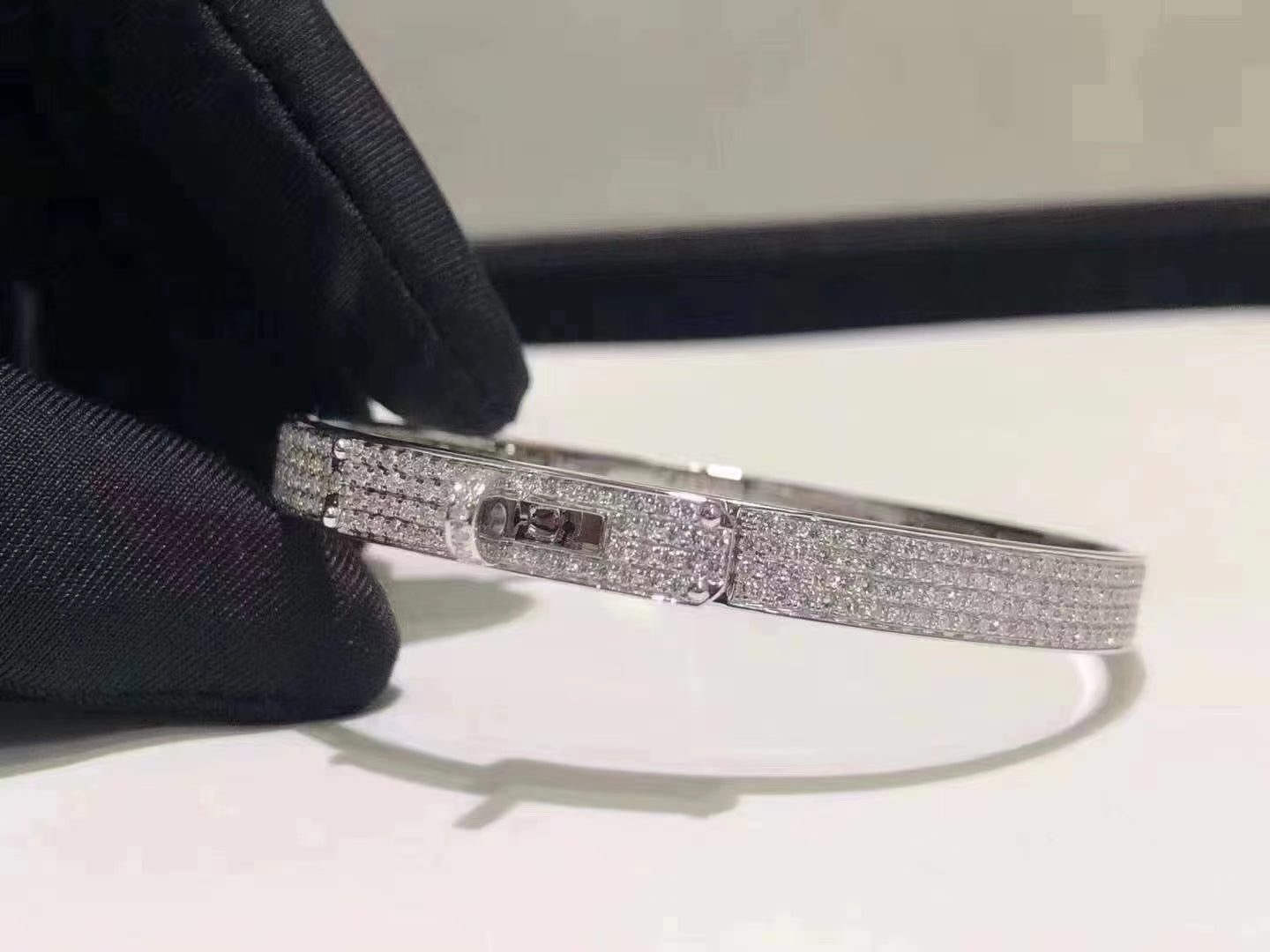 [Revel Jewelry]HM KELLY BRACELET IN SILVER AND FULL PAVE DIAMOND