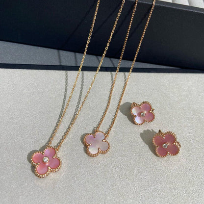 [Revel Jewelry]CLOVER 15MM DIAMOND PINK MOP NECKLACE