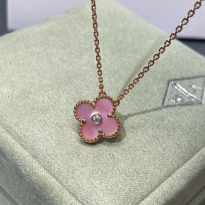 [Revel Jewelry]CLOVER 15MM DIAMOND PINK MOP NECKLACE