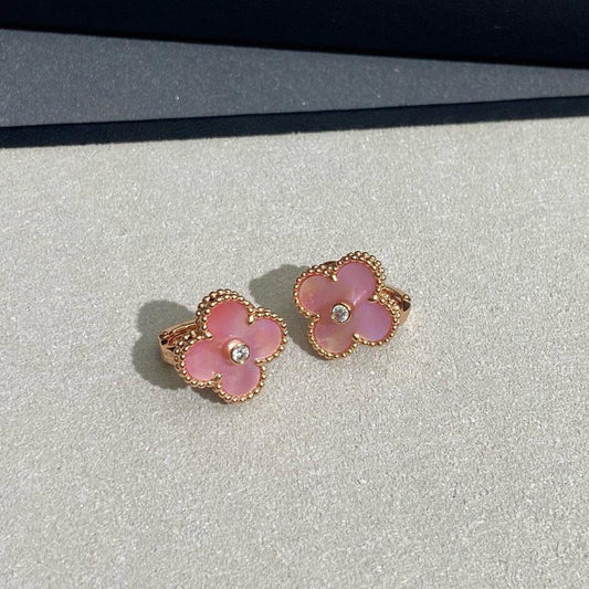 [Revel Jewelry]CLOVER MEDIUM 1 DIAMOND PINK EARRINGS