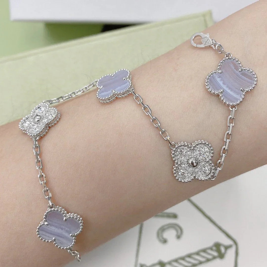 [Revel Jewelry] CLOVER 5 MOTIF PURPLE CHALCEDONY BRACELET COLLECTION