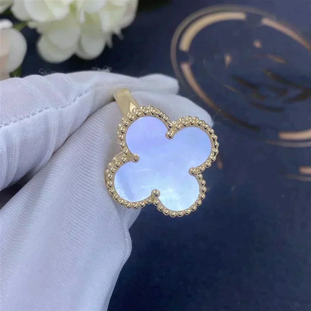 [Revel Jewelry]CLOVER WHITE MOP RING