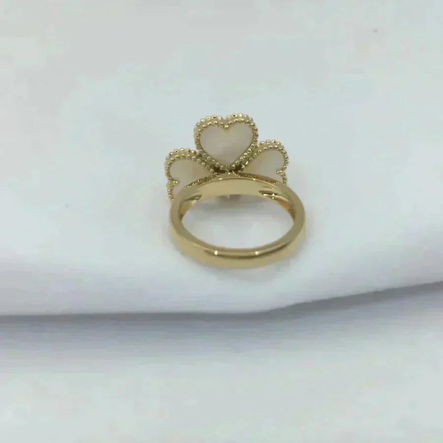 [Revel Jewelry]SWEET CLOVER WHITE MOP RING