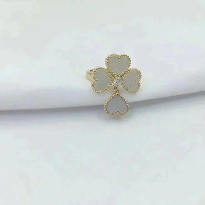 [Revel Jewelry]SWEET CLOVER WHITE MOP RING